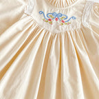 Body/ Vestido Infantil Bege Bordadinho