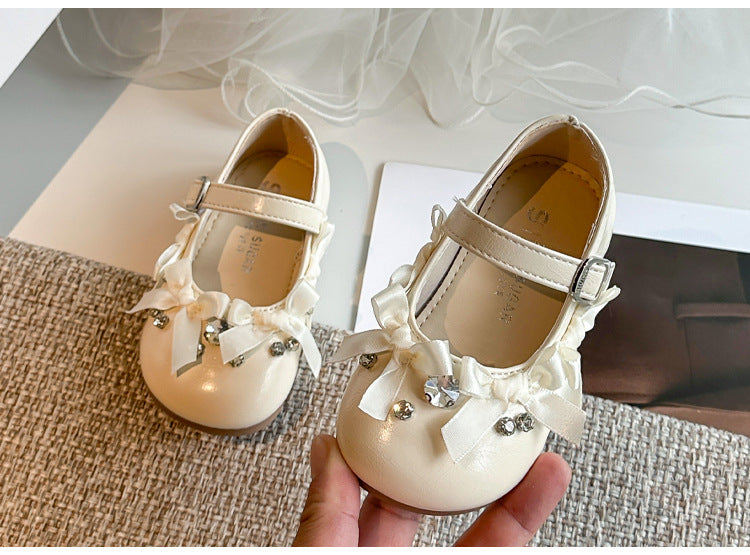 Sapato Infantil Feminino Pedras e Lacinhos
