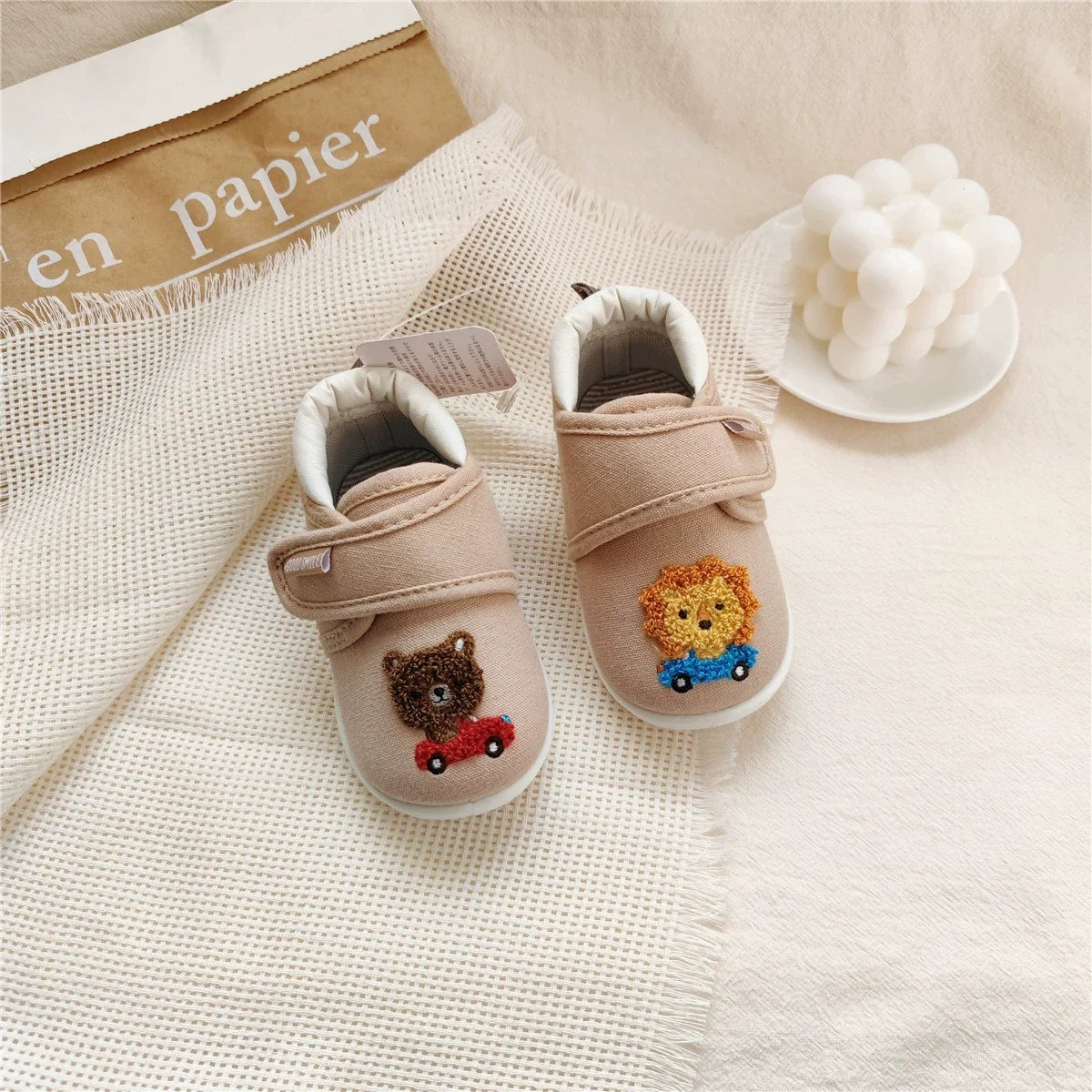 Sapatinho Infantil Leãozinho Cerejinha
