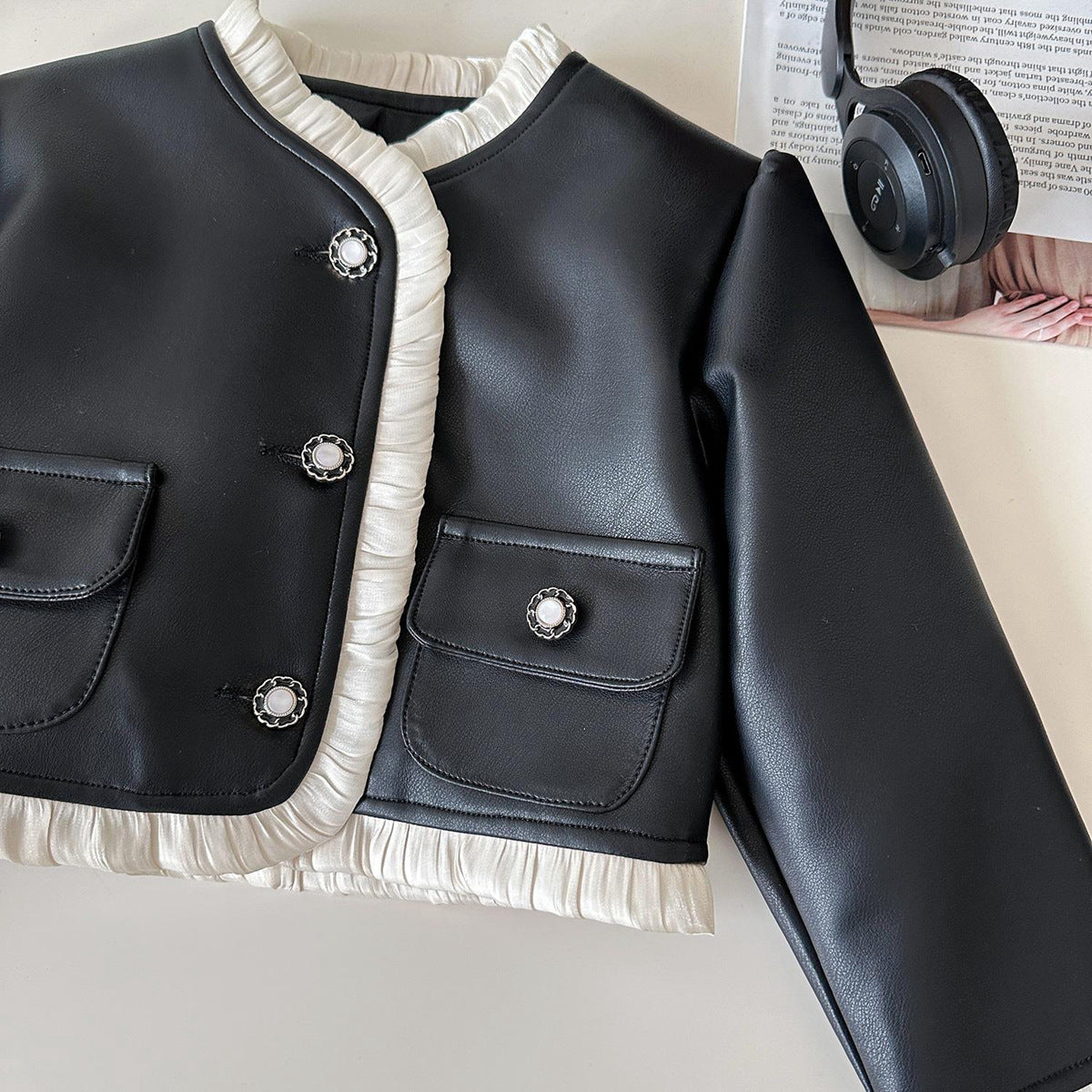 Conjunto Infantil Preto Courino