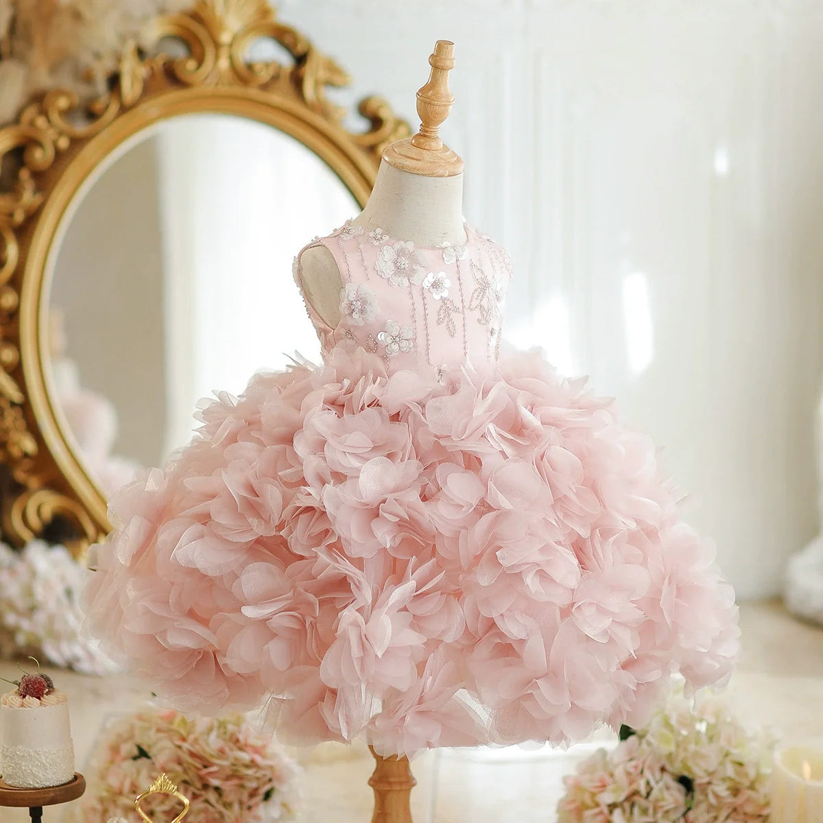 Vestido de Festa Floral Bordado