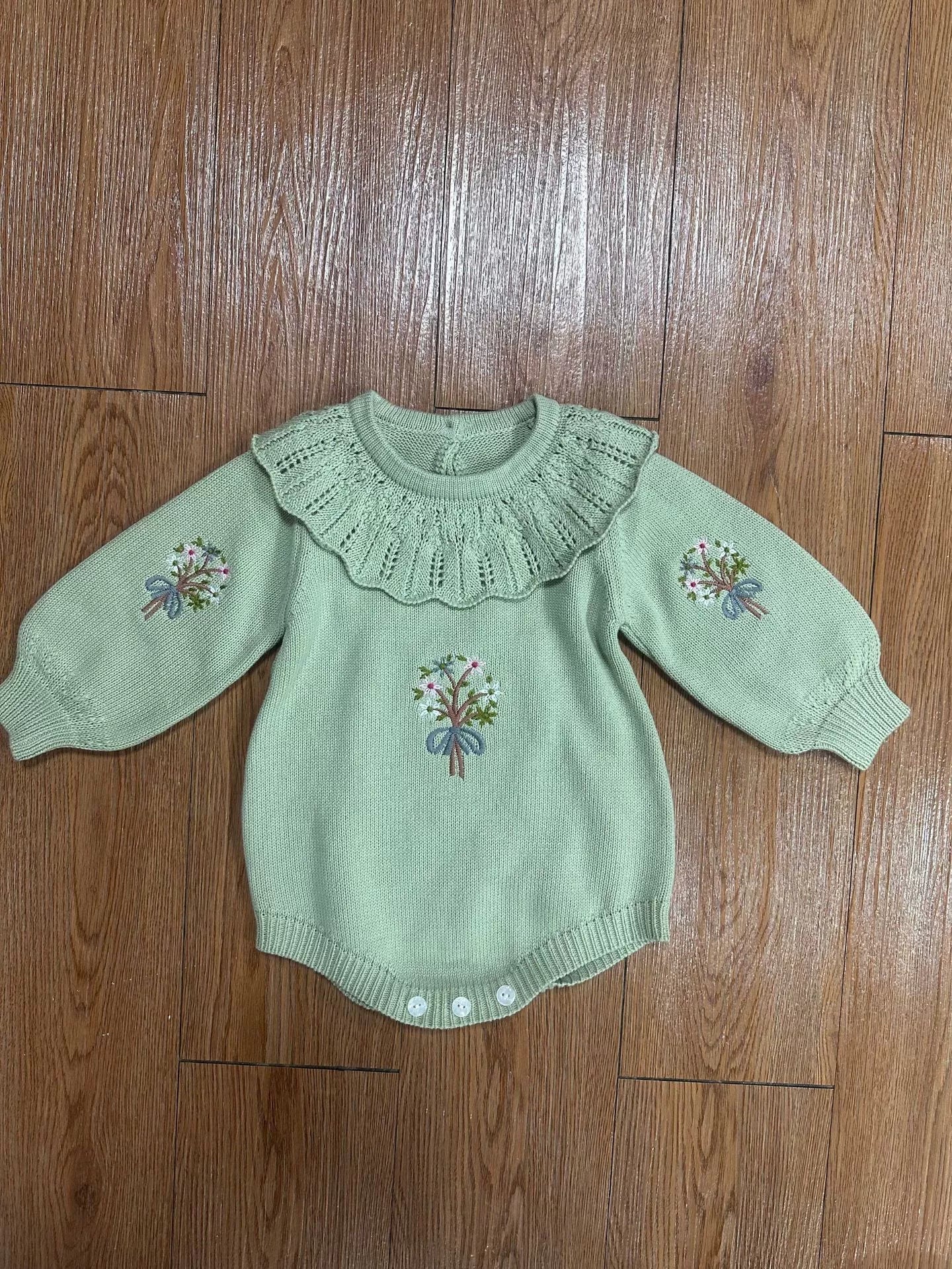 Body Infantil de Tricô Bordadinho Flores
