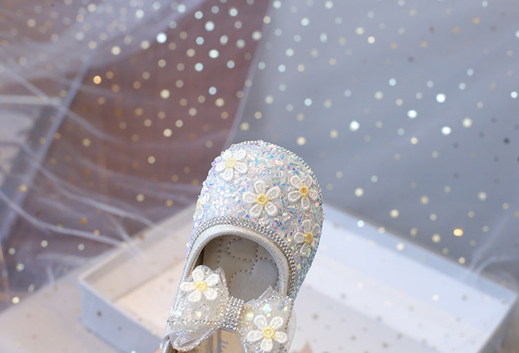 Sapato Infantil Feminino Florzinhas e Brilhos