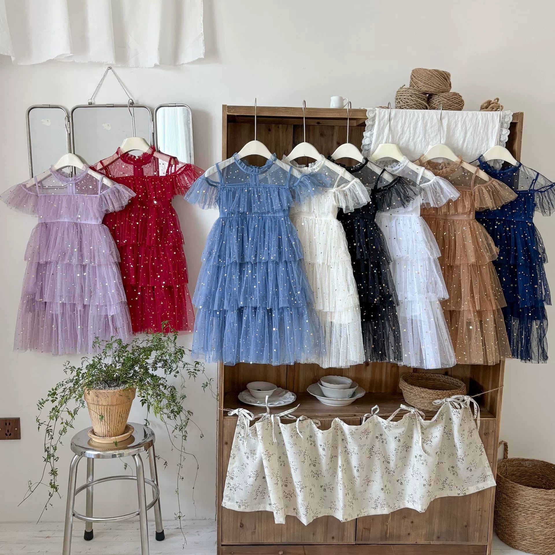 Vestido Infantil de Tule Estrelinhas