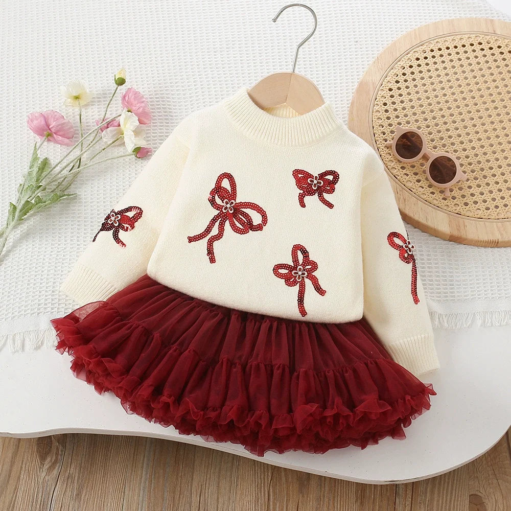 Conjunto Infantil Suéter Lacinhos e Sainha