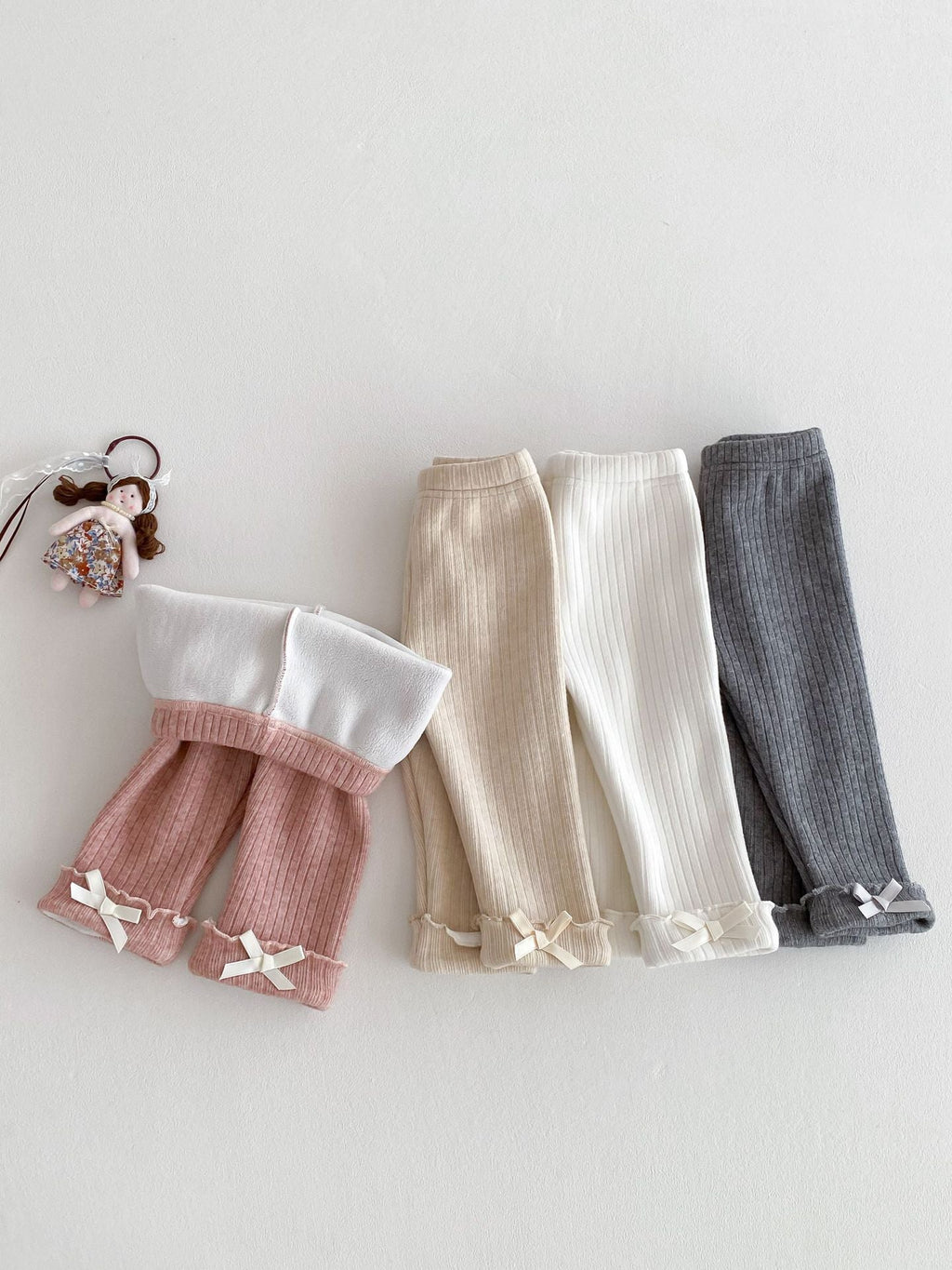 Calça Infantil Feminina Forrada Lacinhos