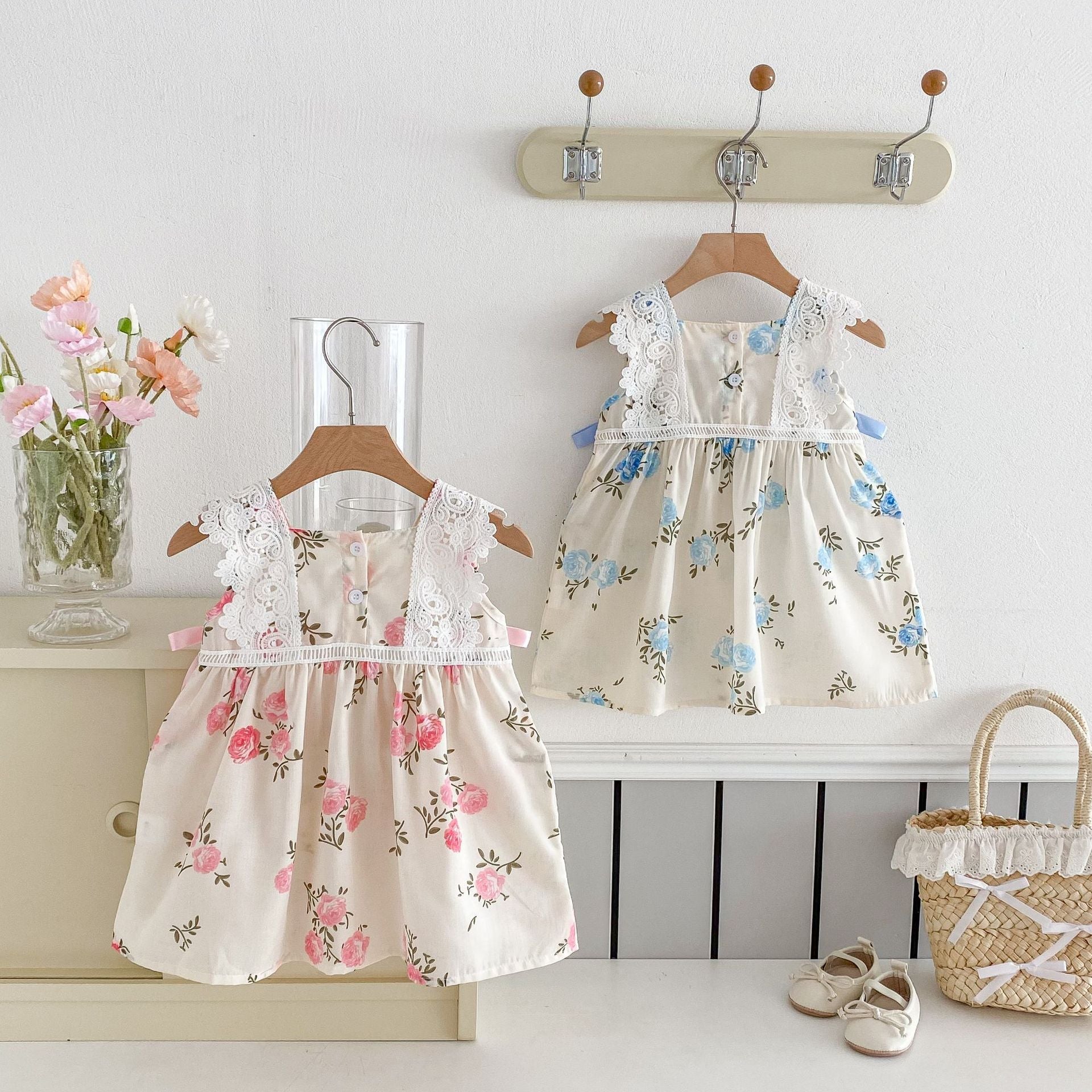 Vestido Infantil Floral Lacinho
