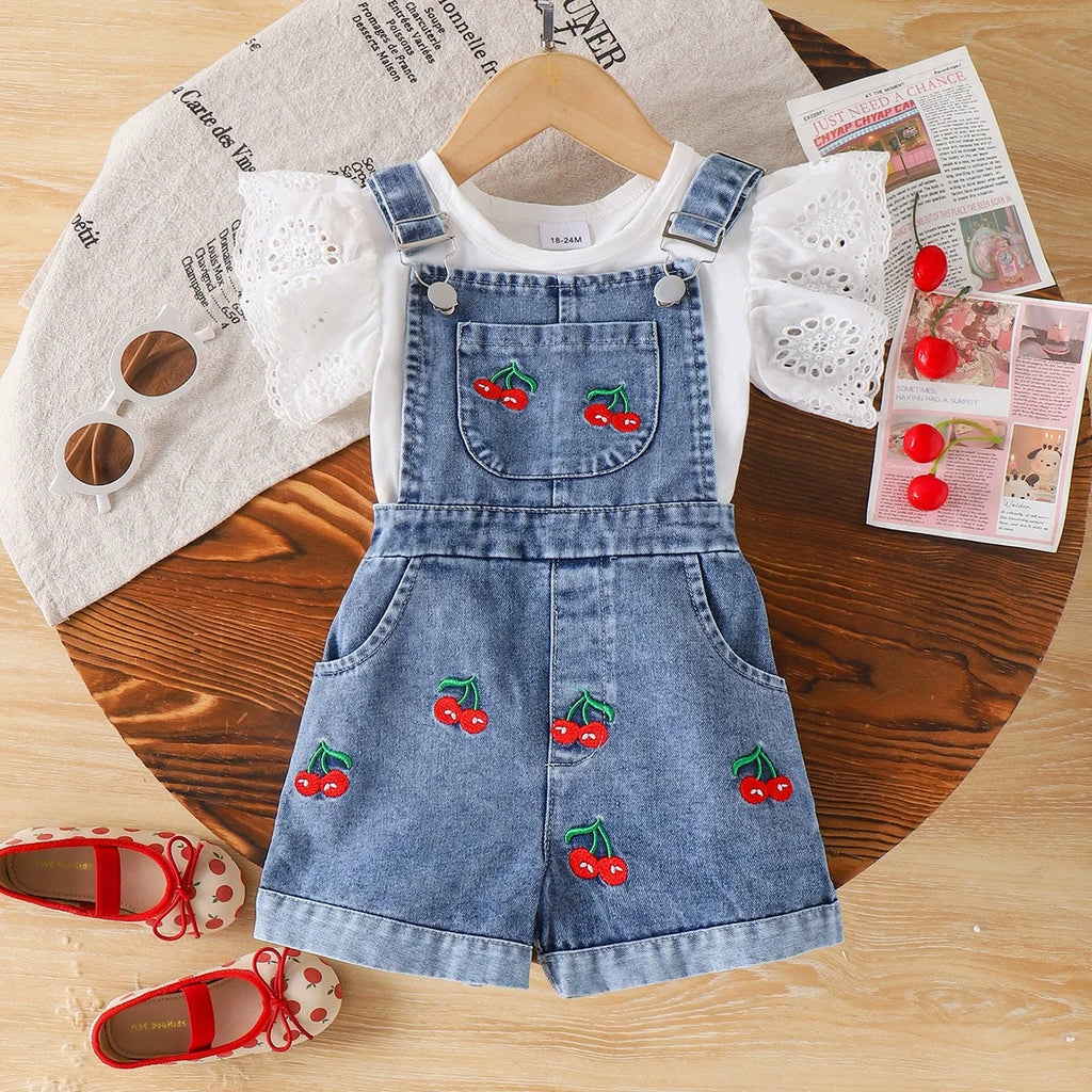 Jardineira Jeans Cerejinha + Blusinha