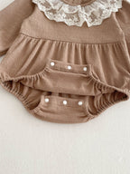 Body/ Vestido Infantil Gola Rendinha