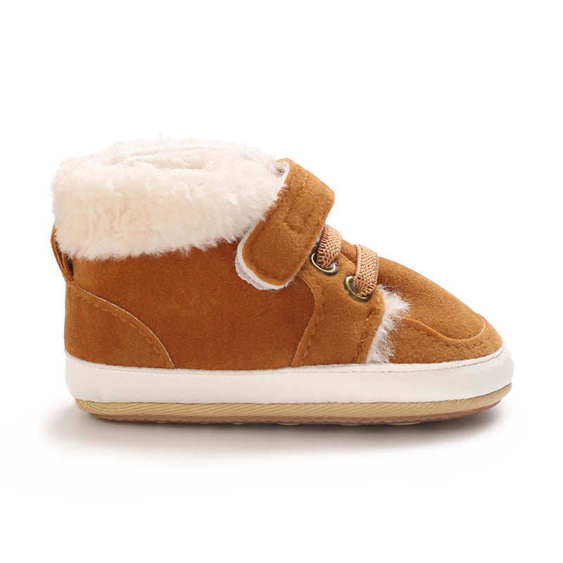 Bota Infantil Pelinhos e Velcro