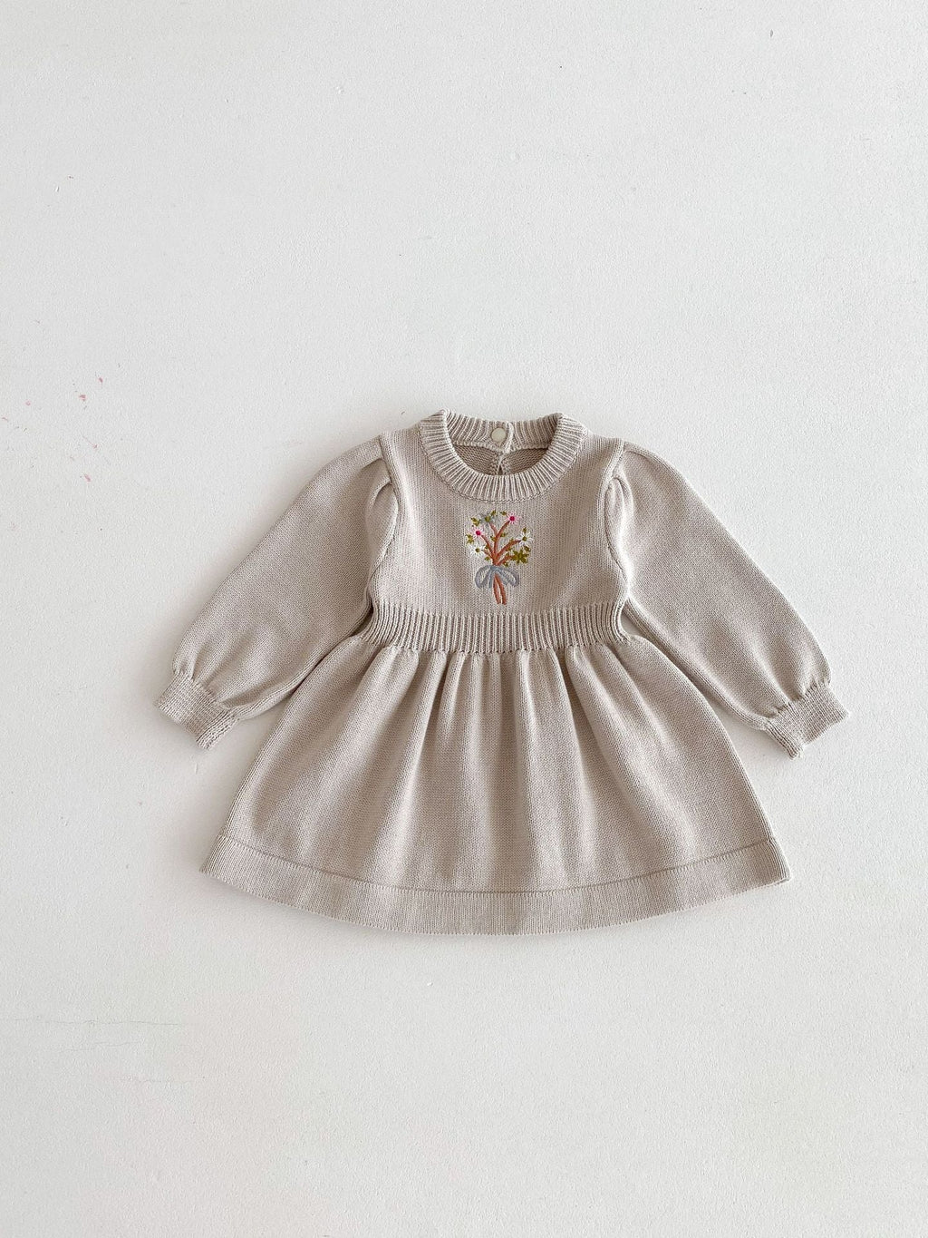 Vestido Infantil de Tricô com Florzinha