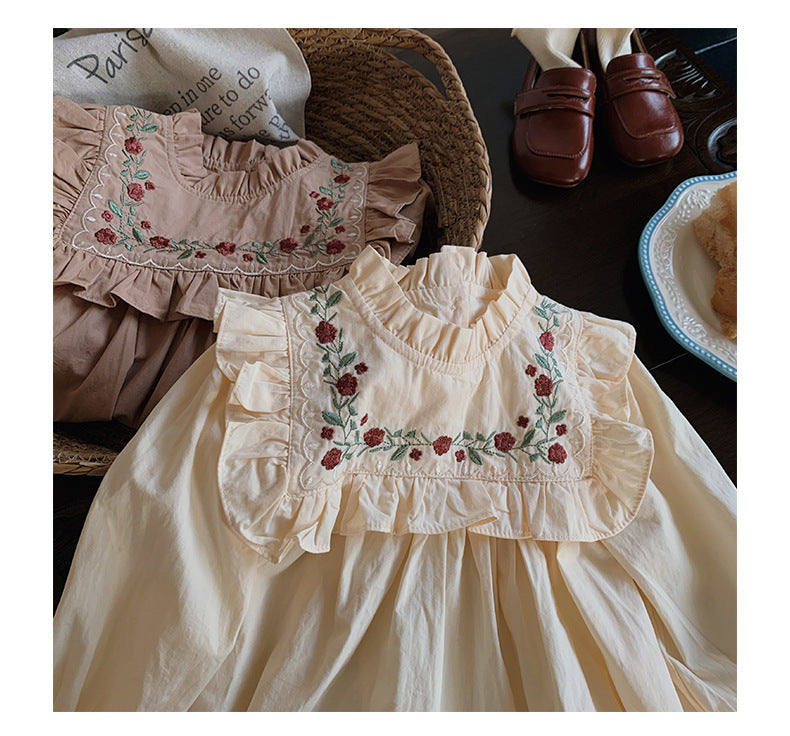 Vestido Infantil  Com Gola Bordada Florzinhas