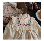 Vestido Infantil  Com Gola Bordada Florzinhas