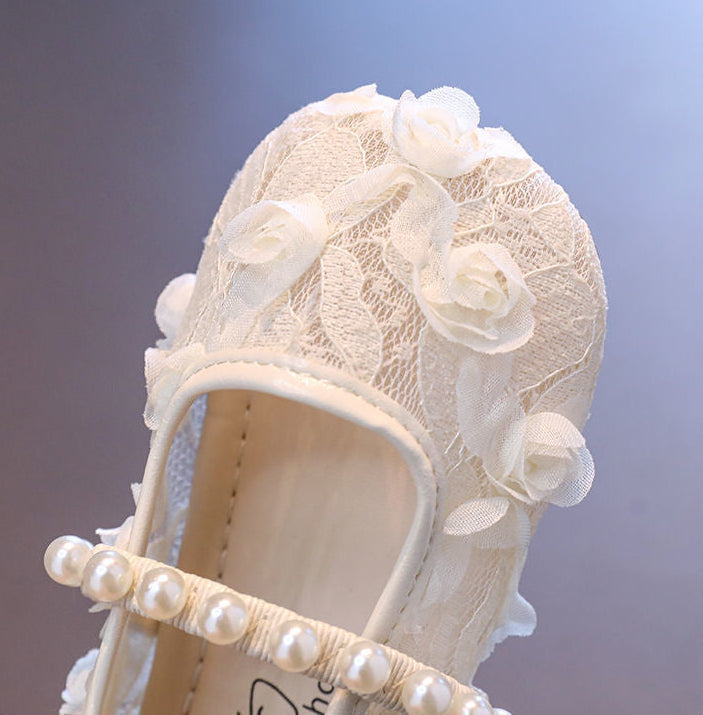 Sapato Infantil Flores e Pérolas
