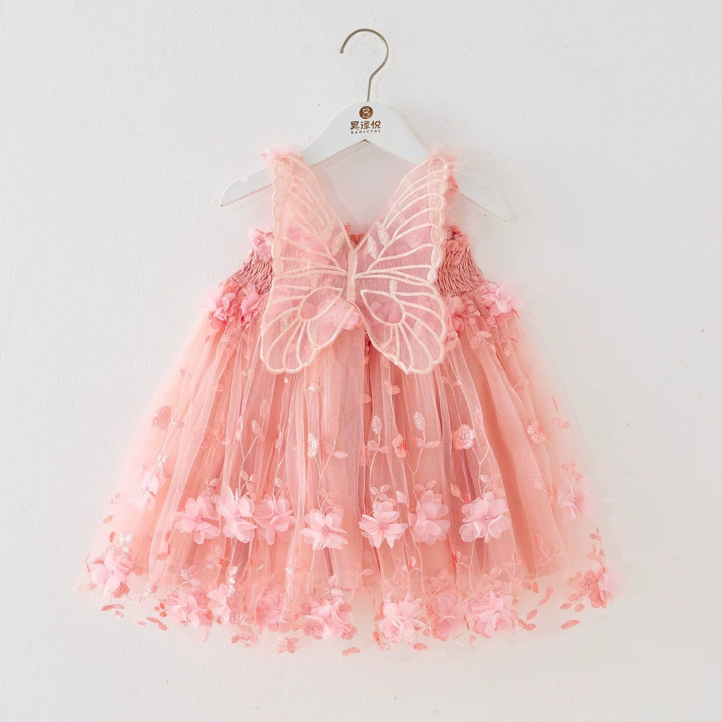 Vestido de Tule Com Flores e Asinha