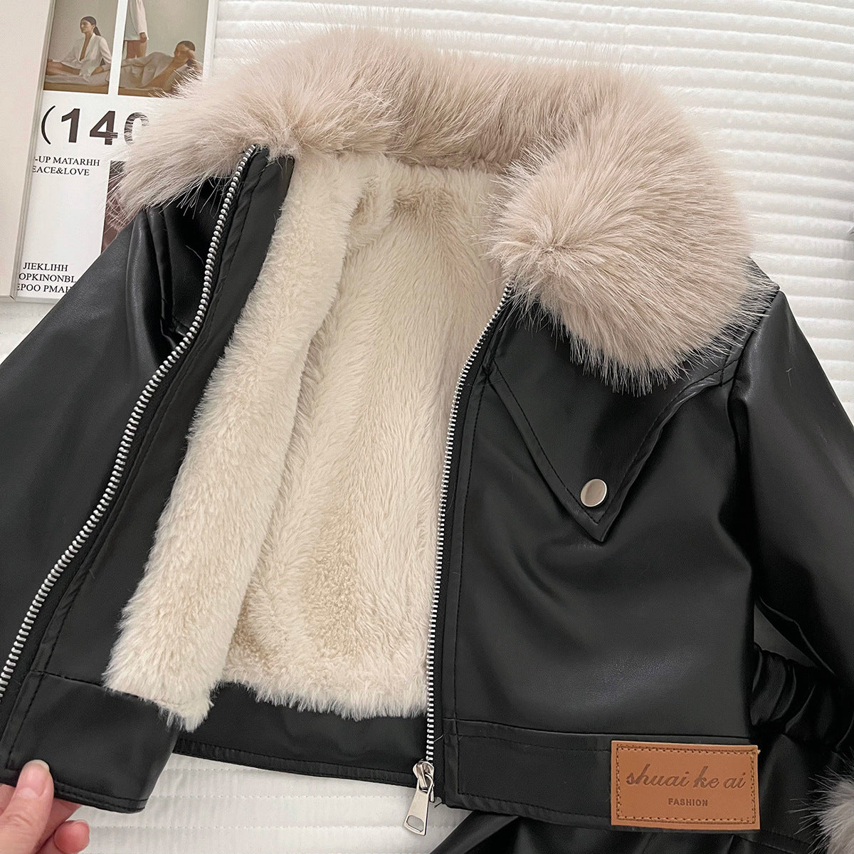 Conjunto Infantil Feminino Preto Pelinhos