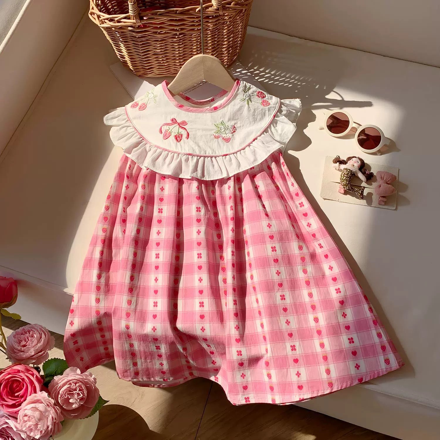 Vestido Infantil Verão Moranguinhos