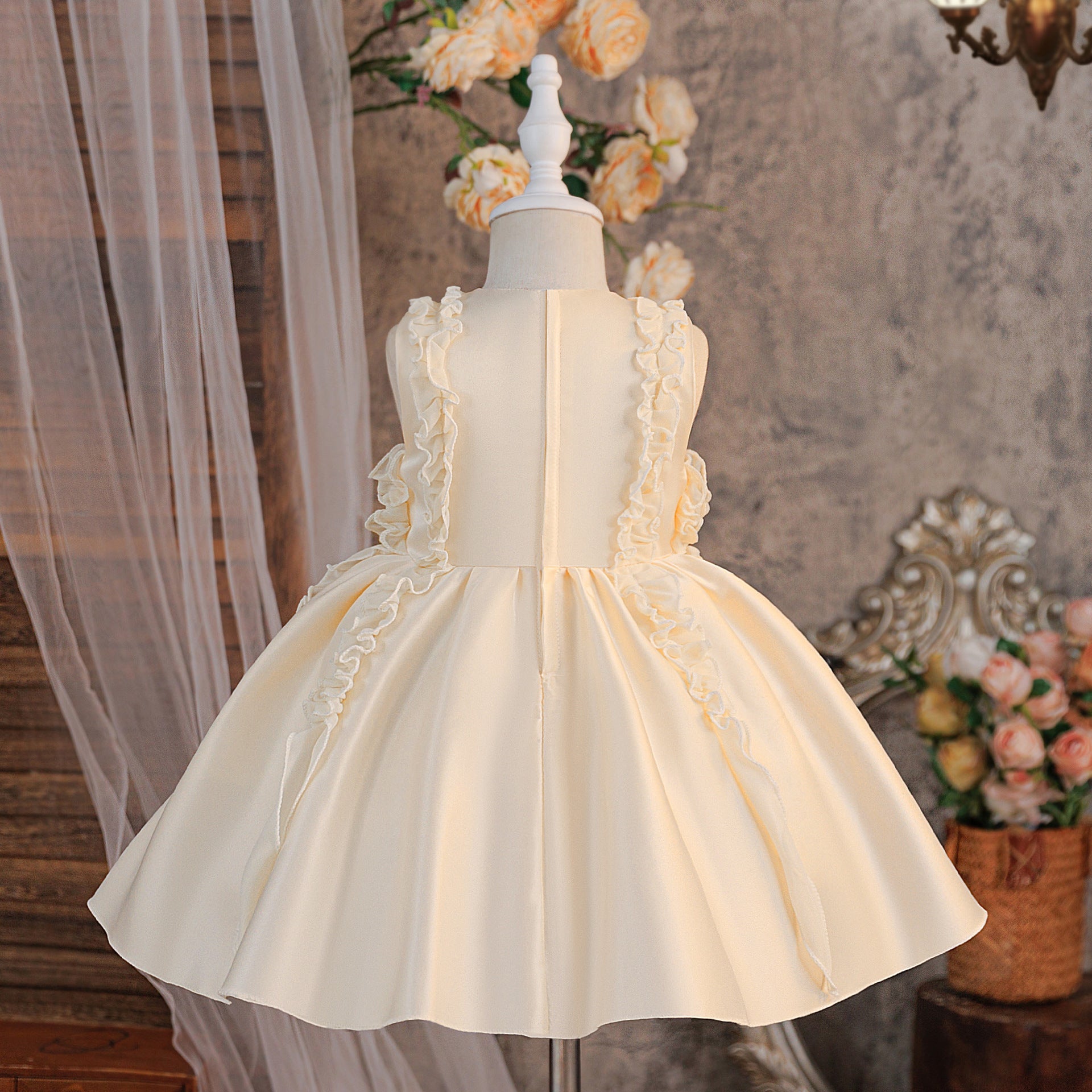 Vestido Infantil de Festa com Detalhes