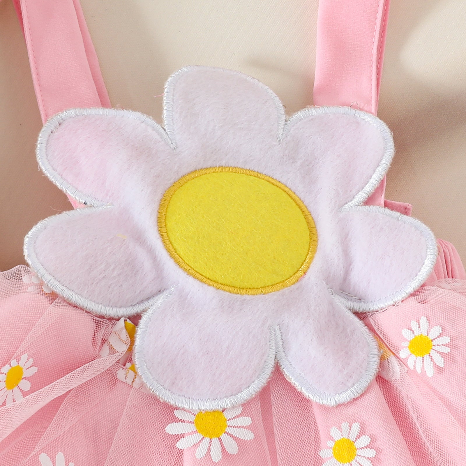 Conjunto Infantil Jardineira Margaridas/ Moranguinhos
