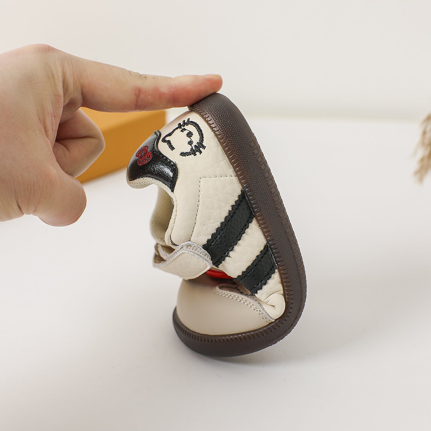 Tênis Infantil Velcro Gatinha