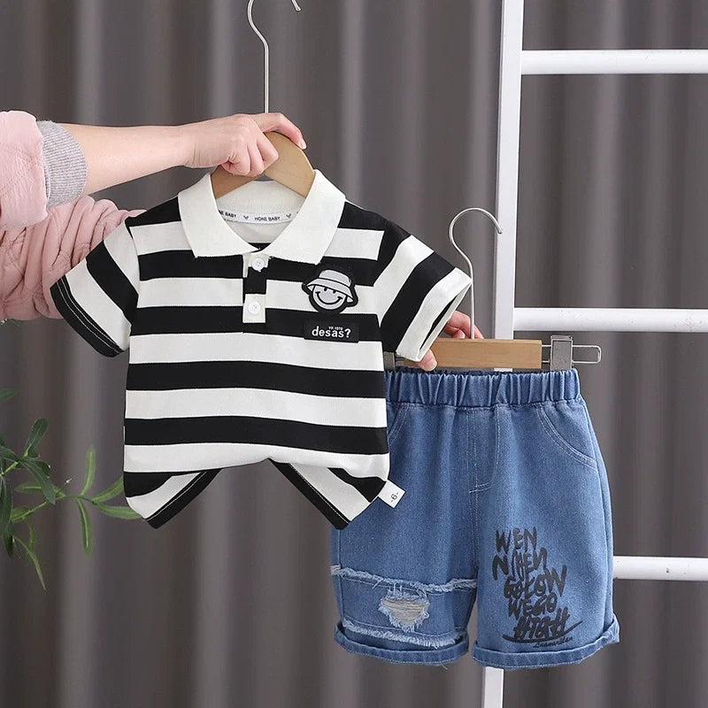 Conjunto Infantil Lístras e Jeans
