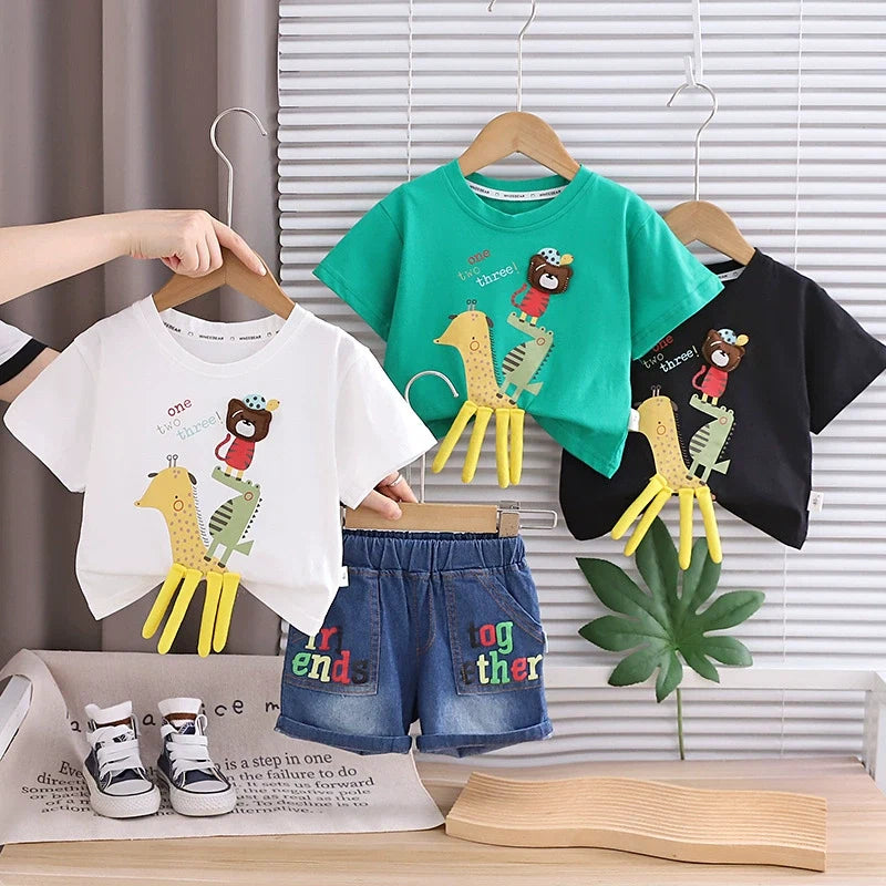 Conjunto Infantil Masculino Bichinhos e Jeans