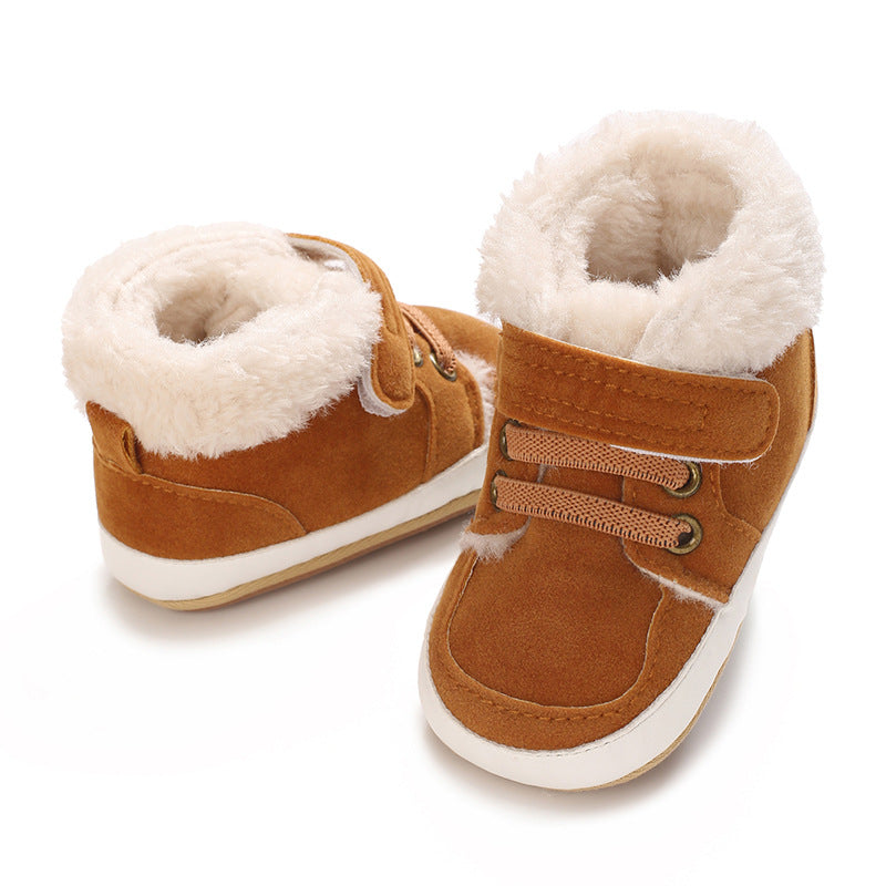 Bota Infantil Pelinhos e Velcro