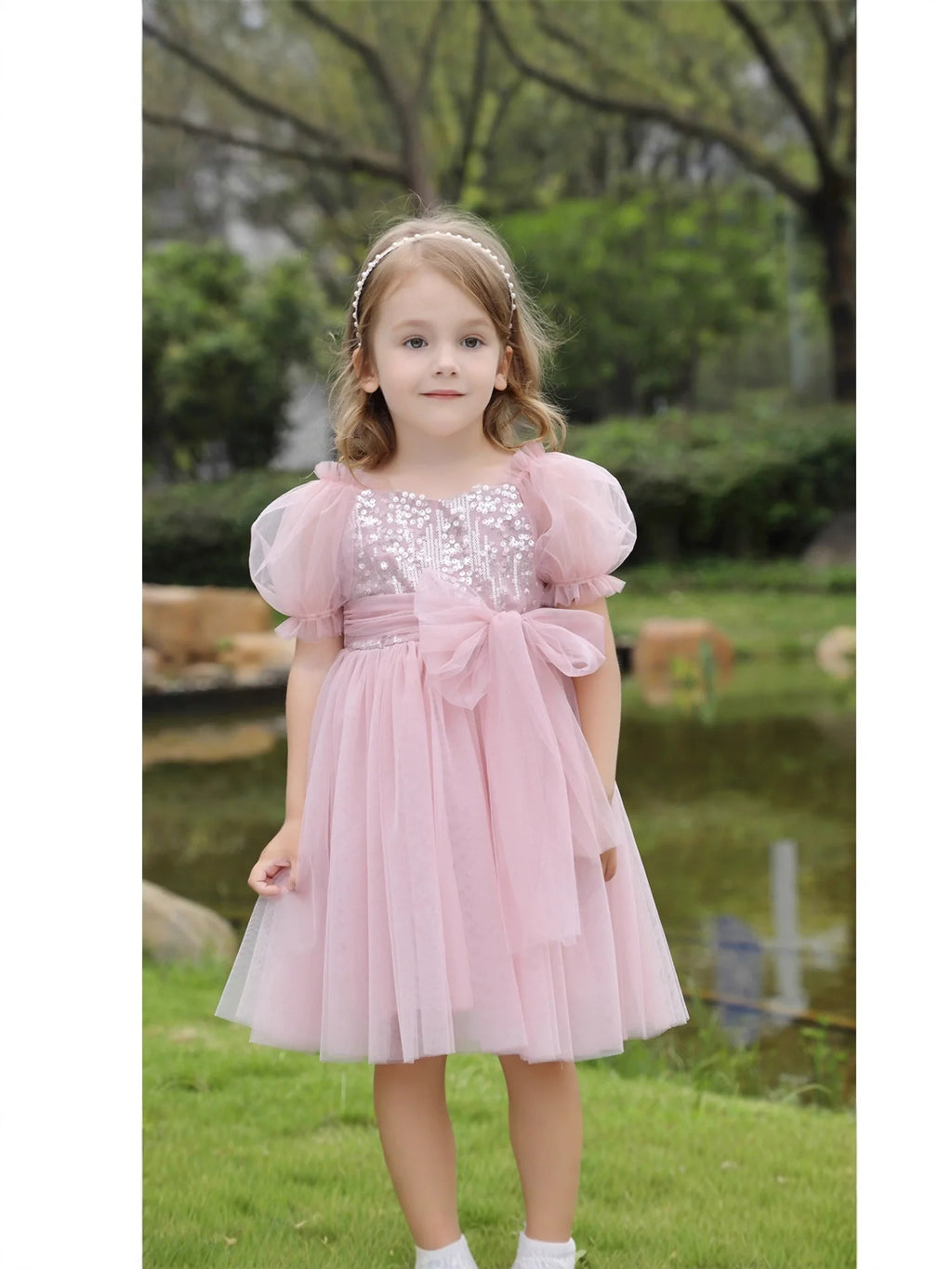 Vestido Infantil Lantejoulas e Tule