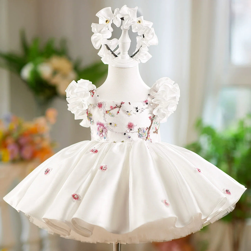 Vestido de Festa Branco Flores Brilhantes