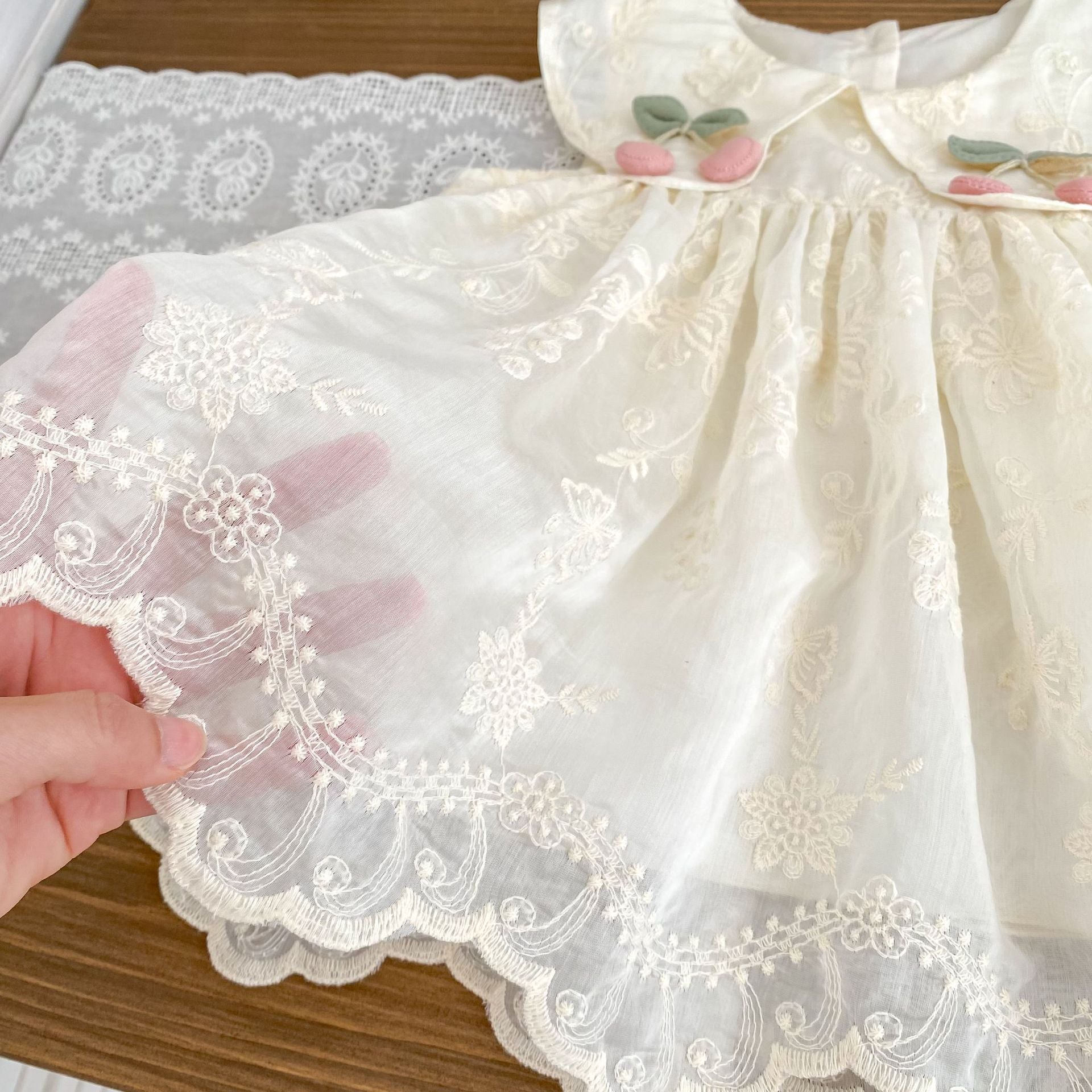 Vestido Infantil Verão Cerejinhas