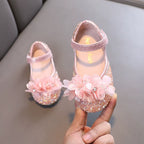 Sapato Infantil Feminino Brilhante com Flores