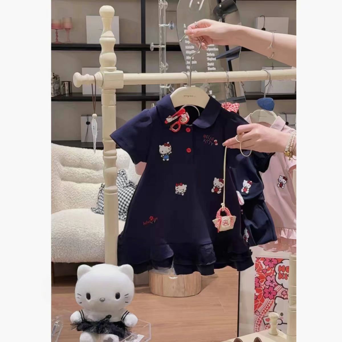 Conjunto/ Vestido Infantil Hello Kity