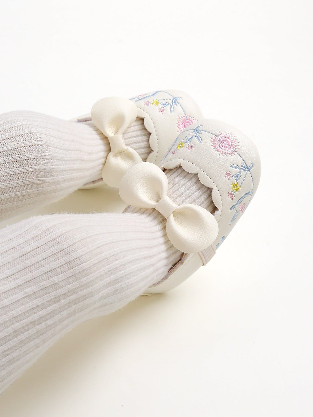 Sapato Infantil Floral Lacinho