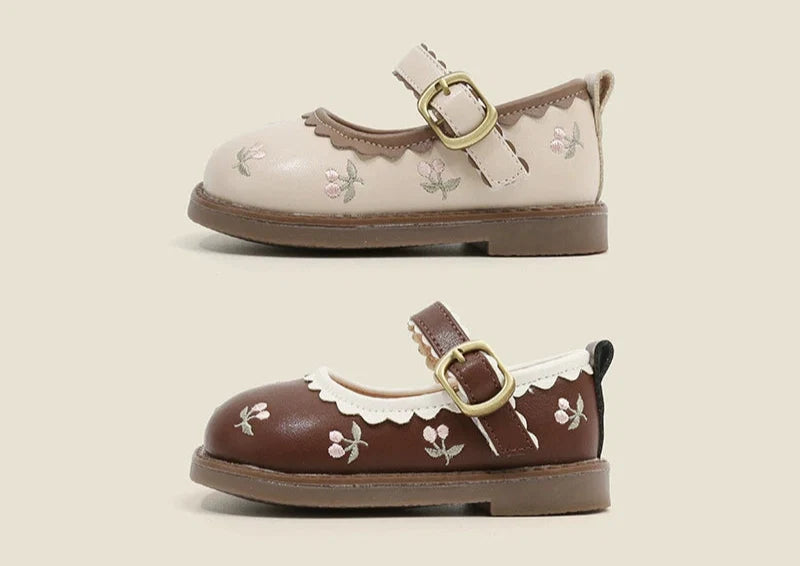 Sapato Infantil Feminino Florzinhas
