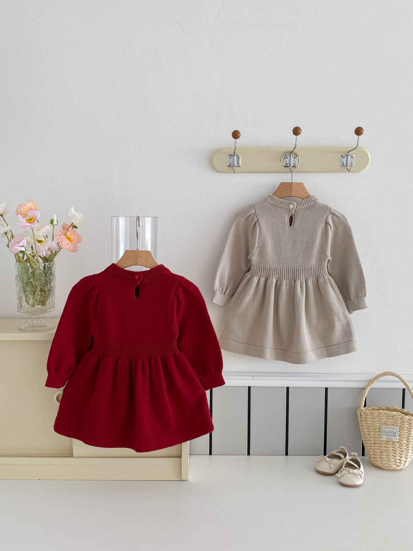 Vestido Infantil de Tricô com Florzinha