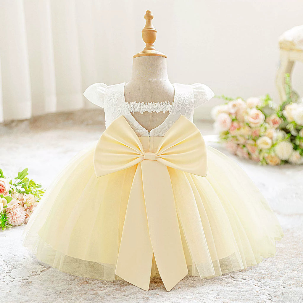 Vestido de Festa Renda e Saia Tule