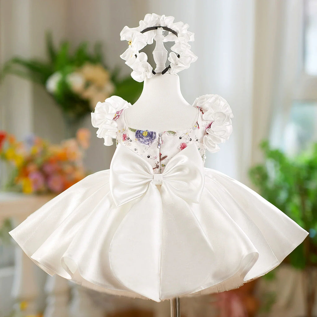 Vestido de Festa Branco Flores Brilhantes