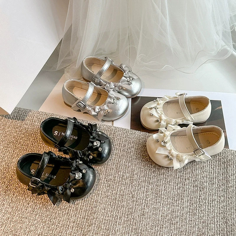 Sapato Infantil Feminino Lacinho e Pedras