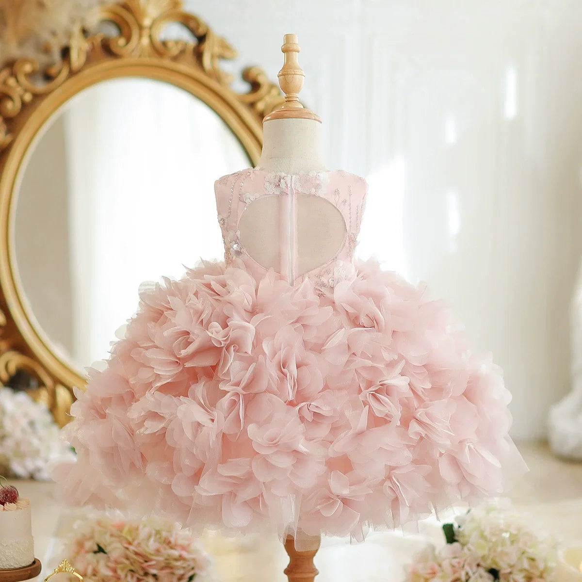 Vestido de Festa Floral Bordado
