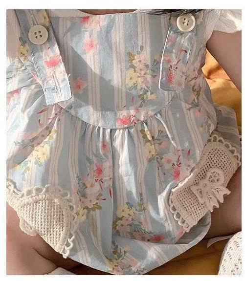 Conjunto Infantil Feminino Jardineira Floral