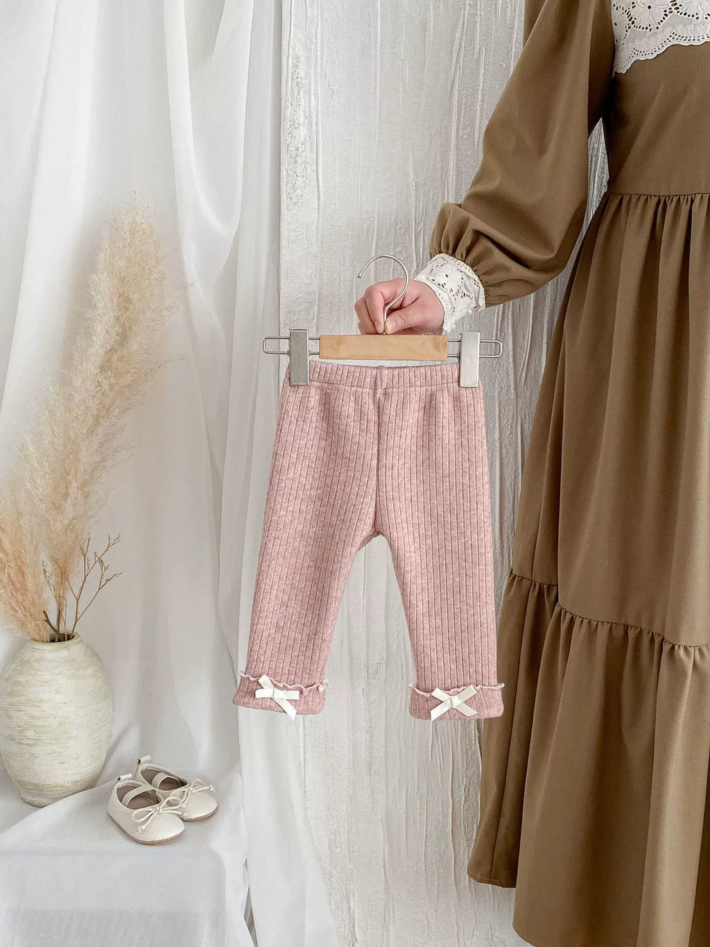 Calça Infantil Feminina Forrada Lacinhos