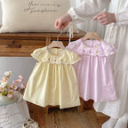 Vestido Infantil Florzinhas e Manga Babadinhos