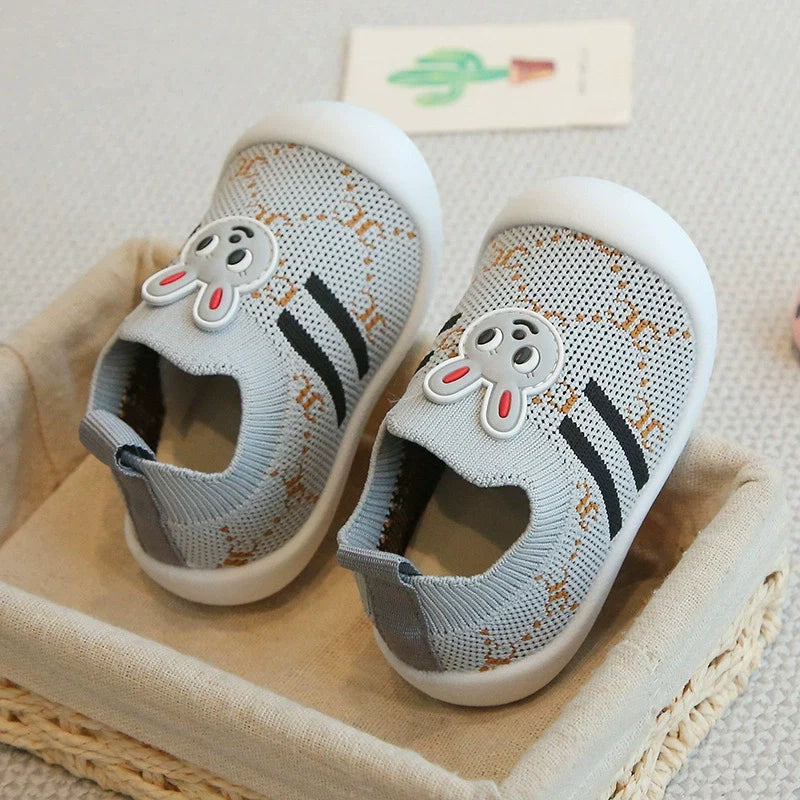 Tênis Infantil Sola Macia Coelhinho