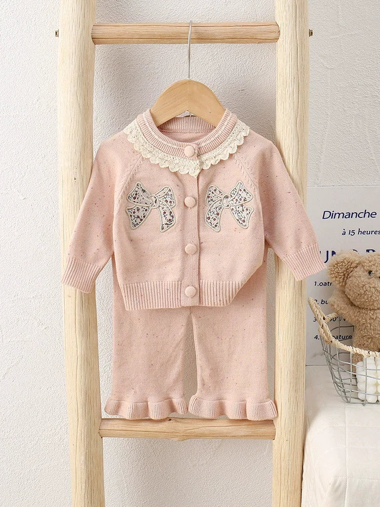 Conjunto Infantil Inverno de Tricô Lacinhos