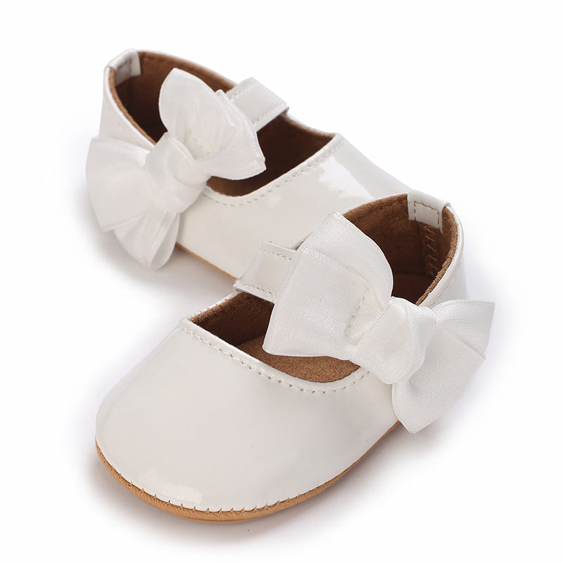 Sapato Infantil de Verniz Lacinho