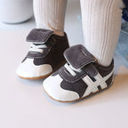Tênis Infantil de Bebê com Velcro