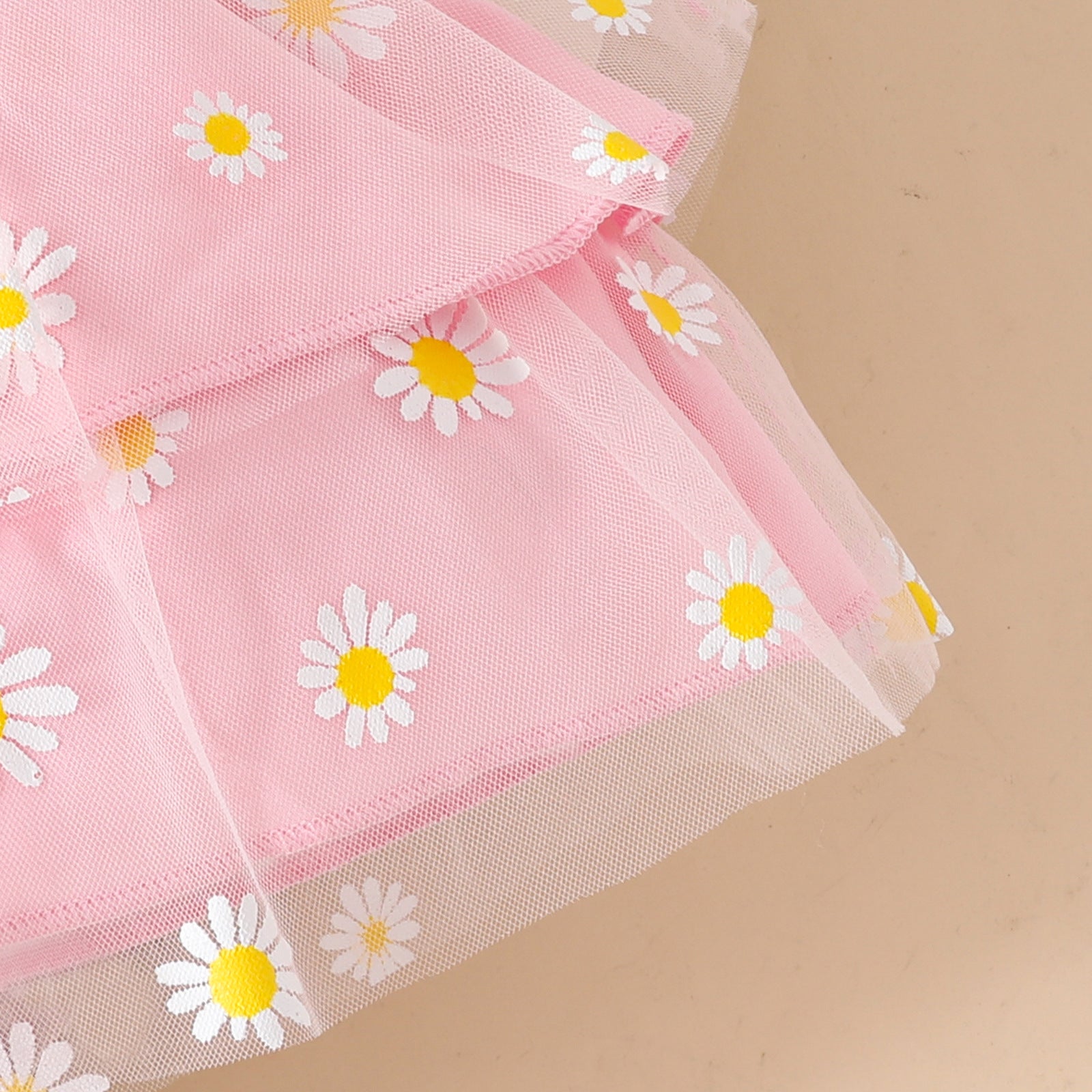 Conjunto Infantil Jardineira Margaridas/ Moranguinhos