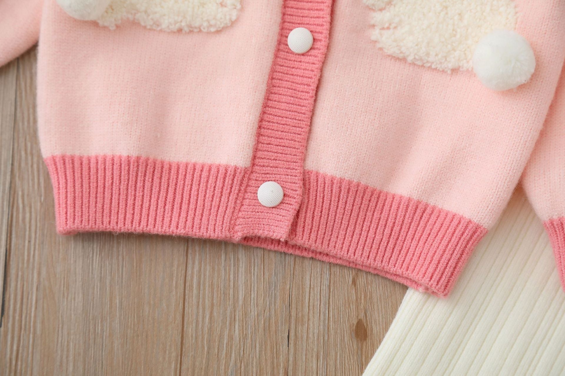 Conjunto Infantil de Tricô Coelhinho
