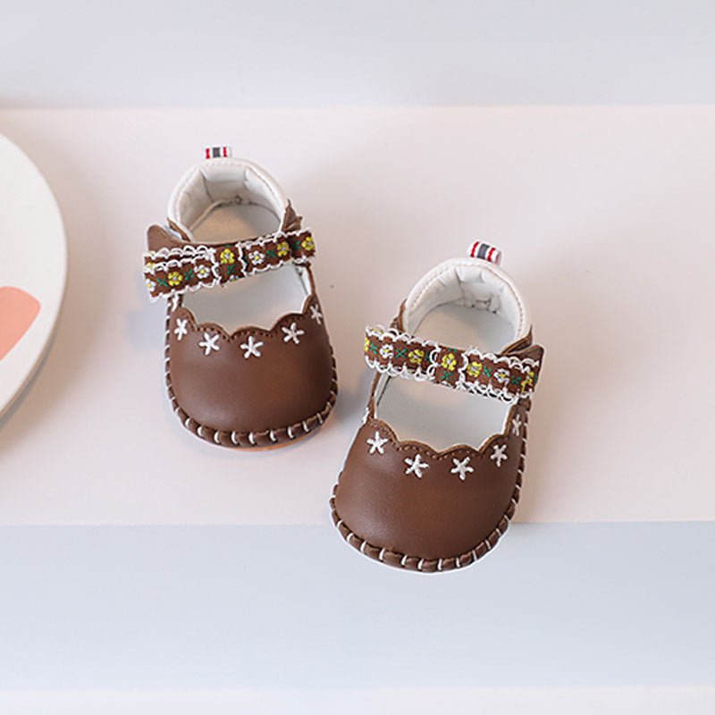 Sapato Infantil Feminino Florzinhas
