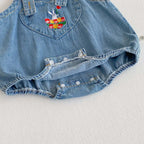 Jardineira Infantil Jeans + Chapéu